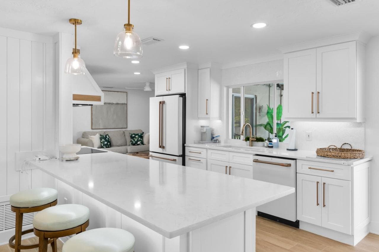 0.4 Mi Walk to Beach Dining | Heated Pool, Marco Island