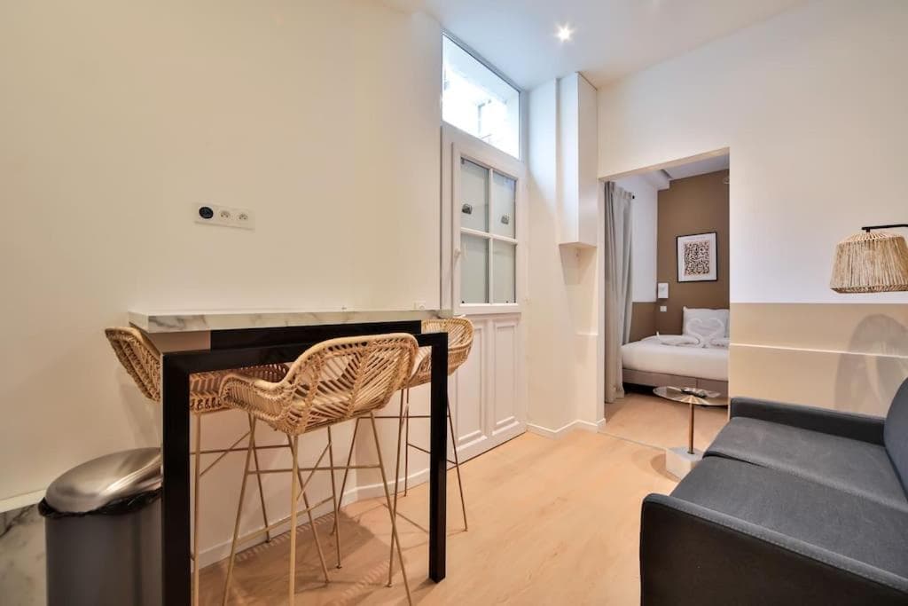0#Appart 4Pers#1 Bedroom#Paris 15#Commerce#AC photo 5