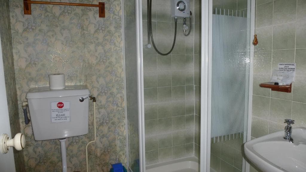 Whitehall Guest House photo 3