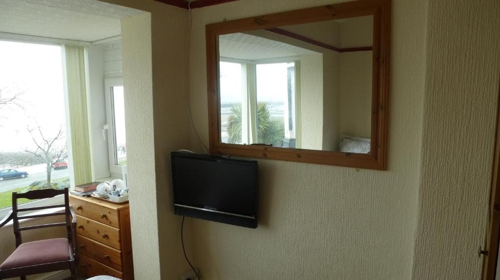 Whitehall Guest House photo 4