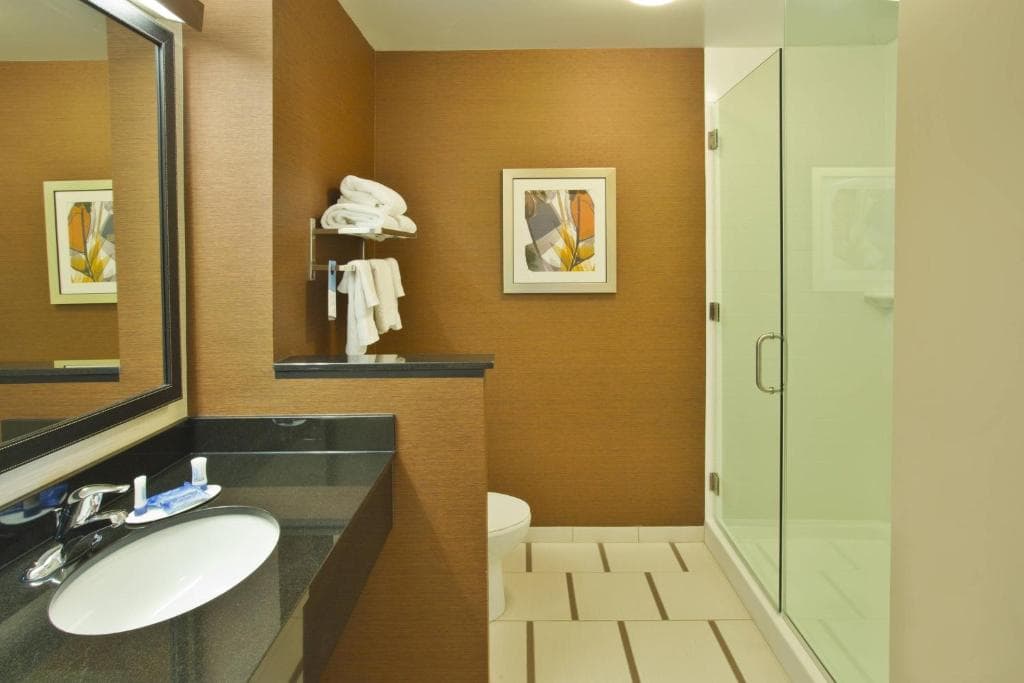 Fairfield Inn & Suites by Marriott Jeffersonville I-71 photo 4